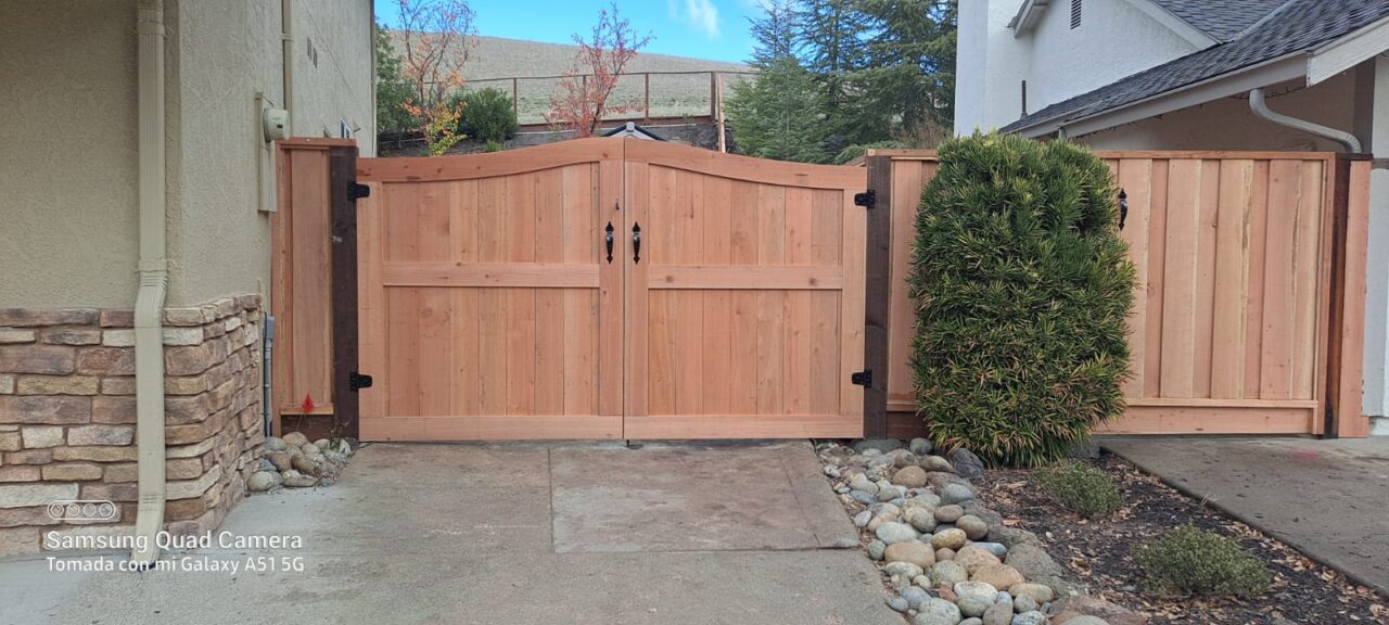 Custom Gates Gallery - California Fences